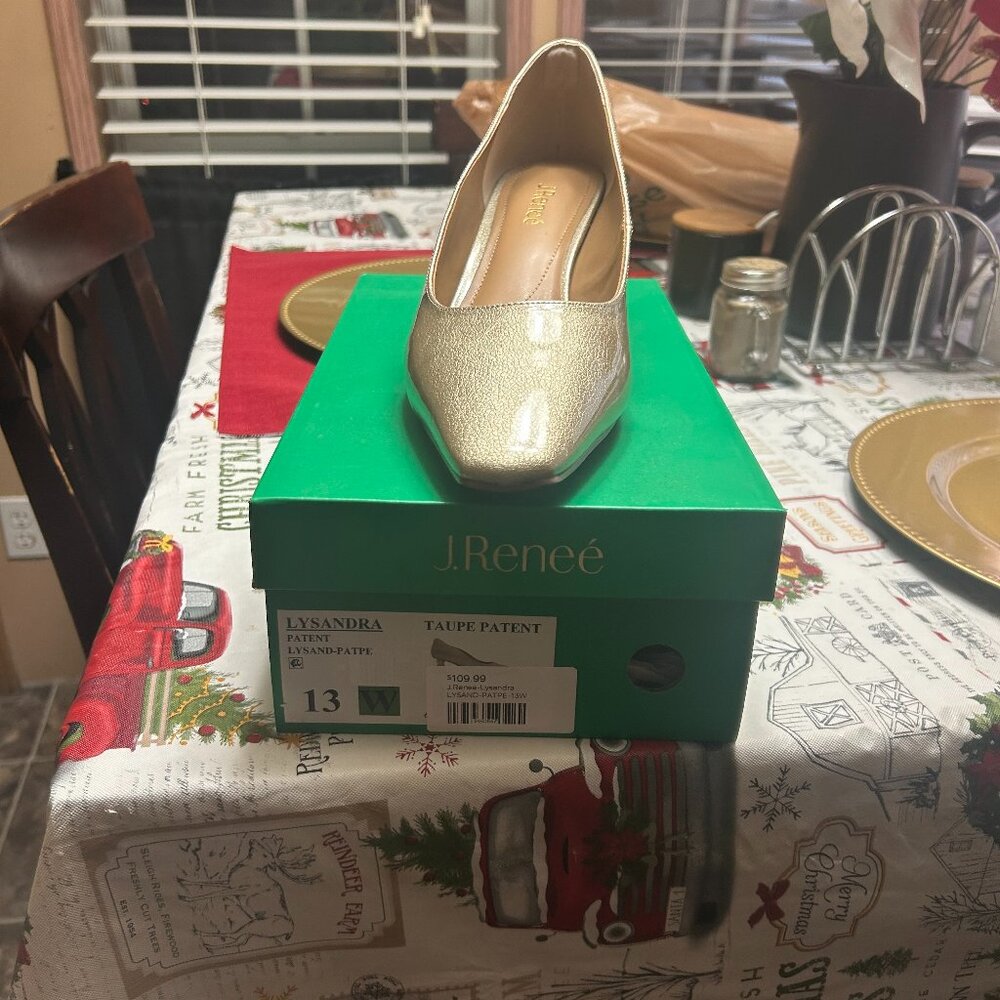 women J Renee 13w taupe